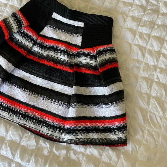 Milly stripe mini skirt - Picture 2 of 10
